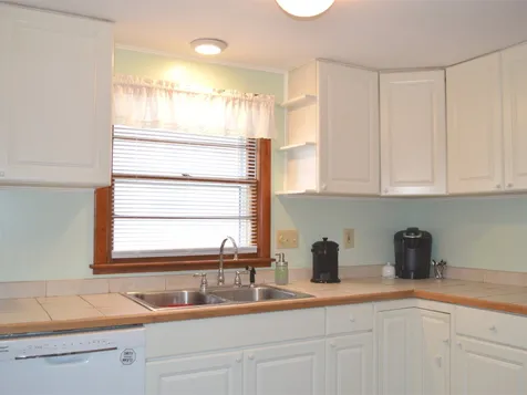 123 Street Peter Street Winooski VT 05404