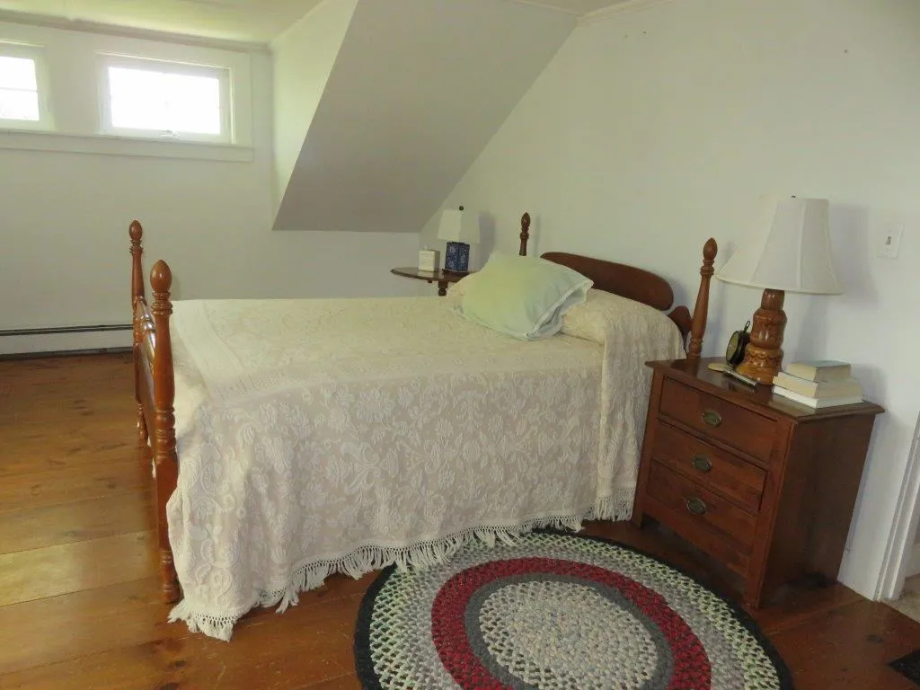 140 Tuttle Hill Road Orange NH 03741