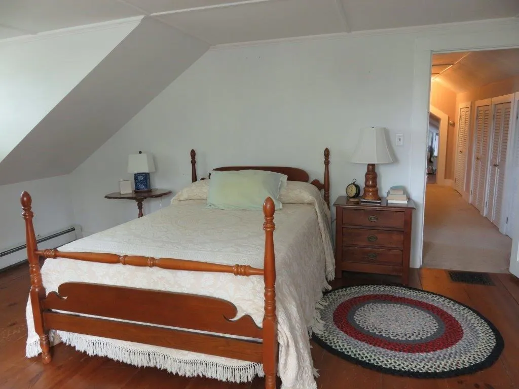140 Tuttle Hill Road Orange NH 03741