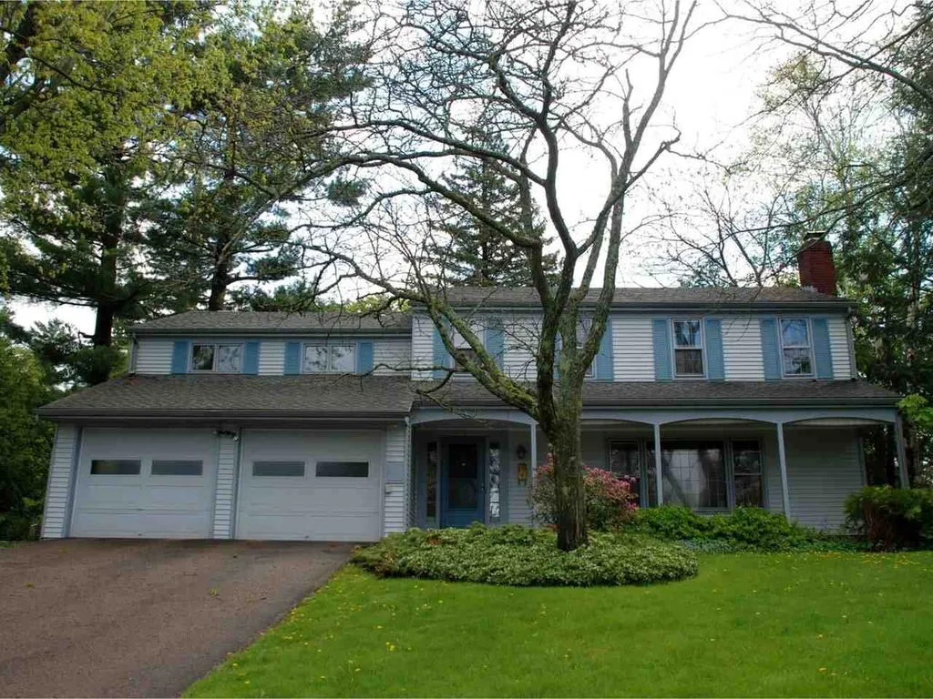 54 Summit Ridge Burlington VT 05401