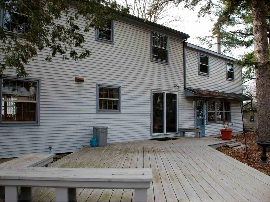 54 Summit Ridge Burlington VT 05401