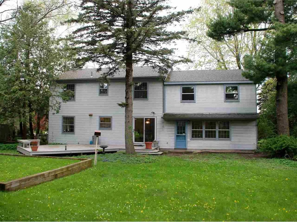 54 Summit Ridge Burlington VT 05401