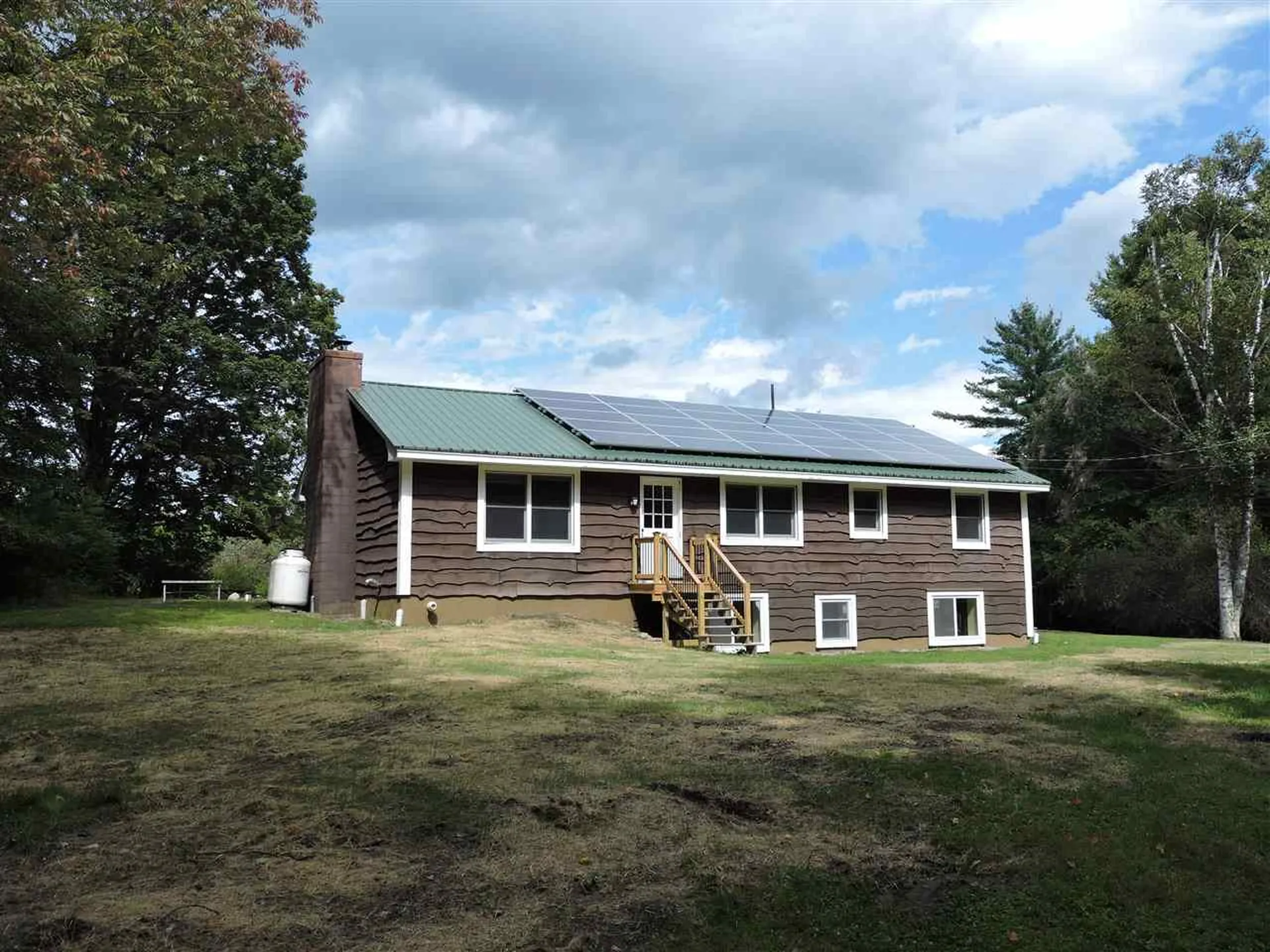 15 Cross Road Lebanon NH 03766