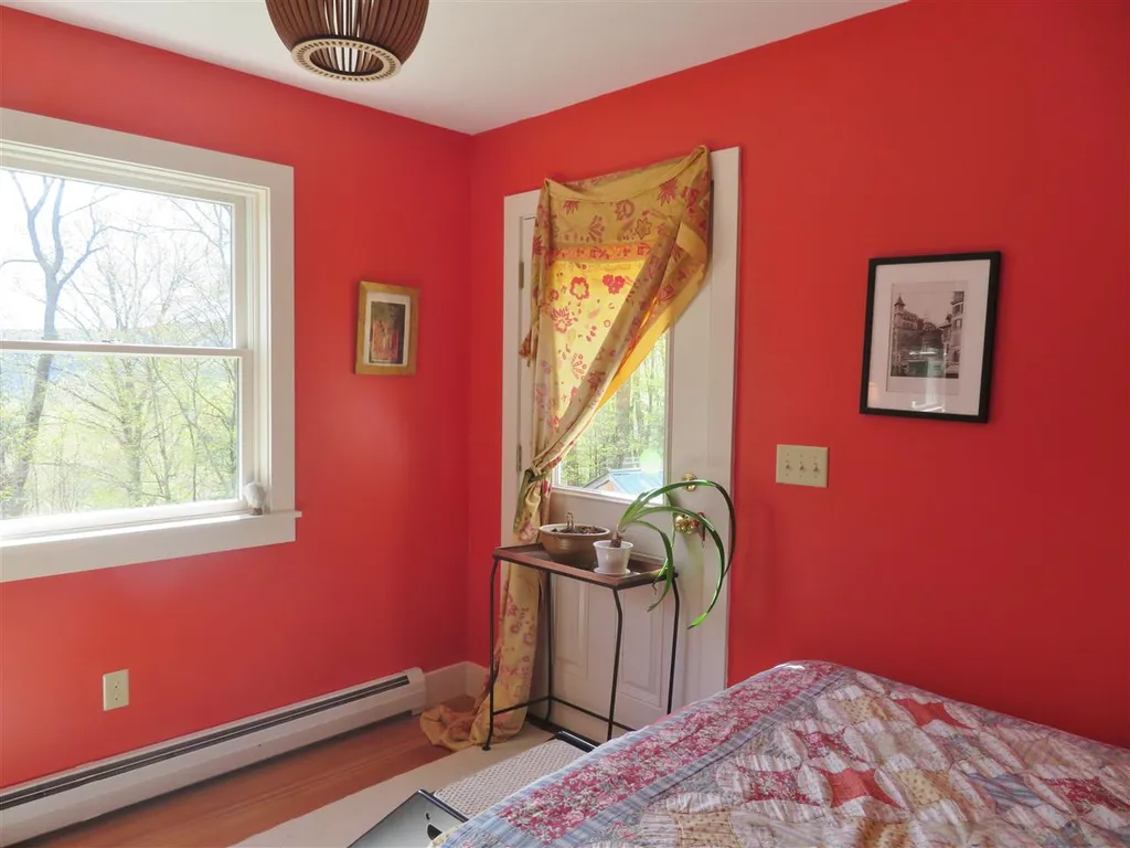 361 Wright Orchard Road Grafton VT 05146