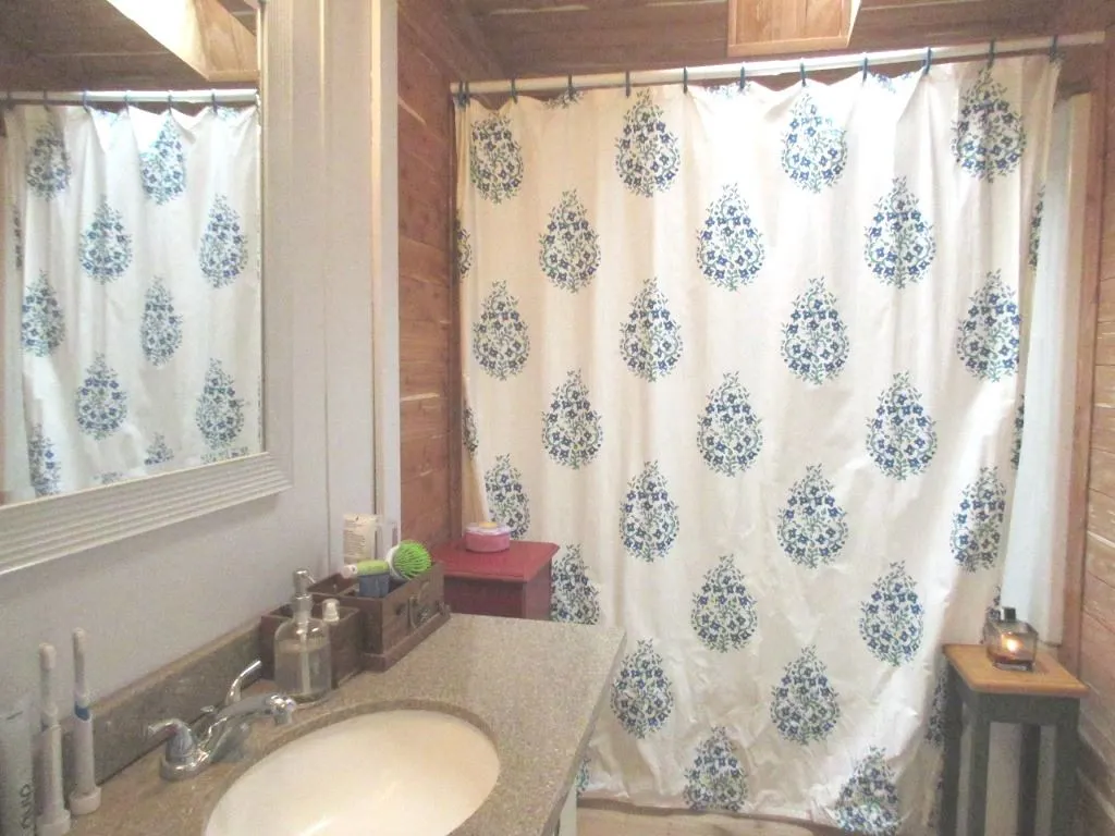 627 Schoodac Road Warner NH 03278