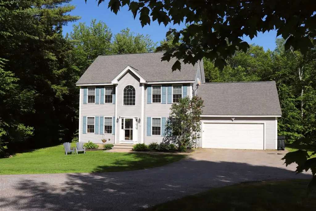 44 Stonington Drive Belmont NH 03220