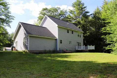 44 Stonington Drive Belmont NH 03220