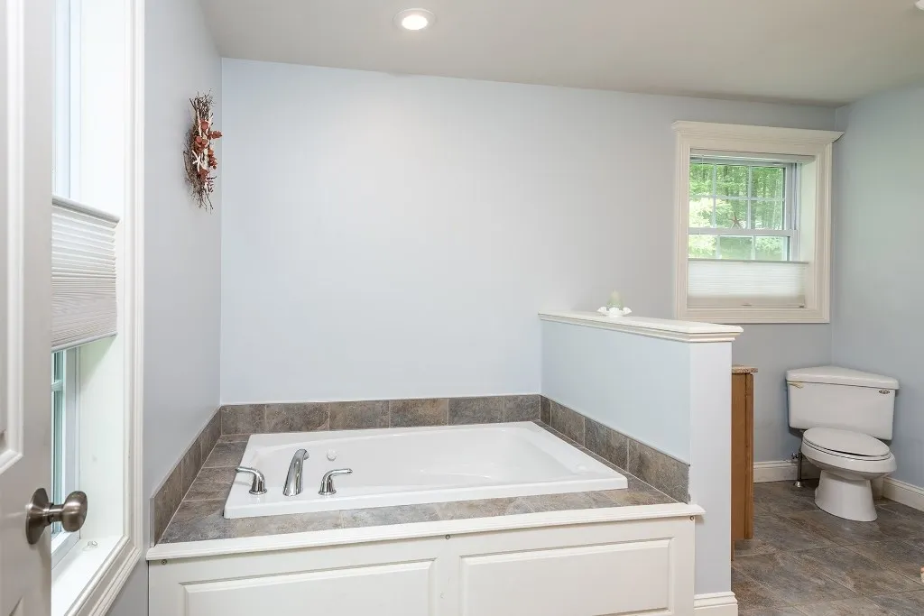 4 Dolphin Desi Lane Berwick ME 03901