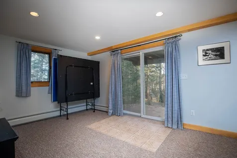 142 Mendums Landing Road Barrington NH 03825