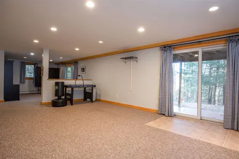 142 Mendums Landing Road Barrington NH 03825