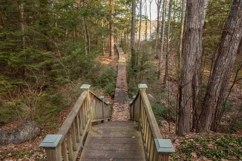 142 Mendums Landing Road Barrington NH 03825