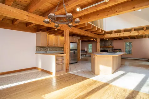 142 Mendums Landing Road Barrington NH 03825