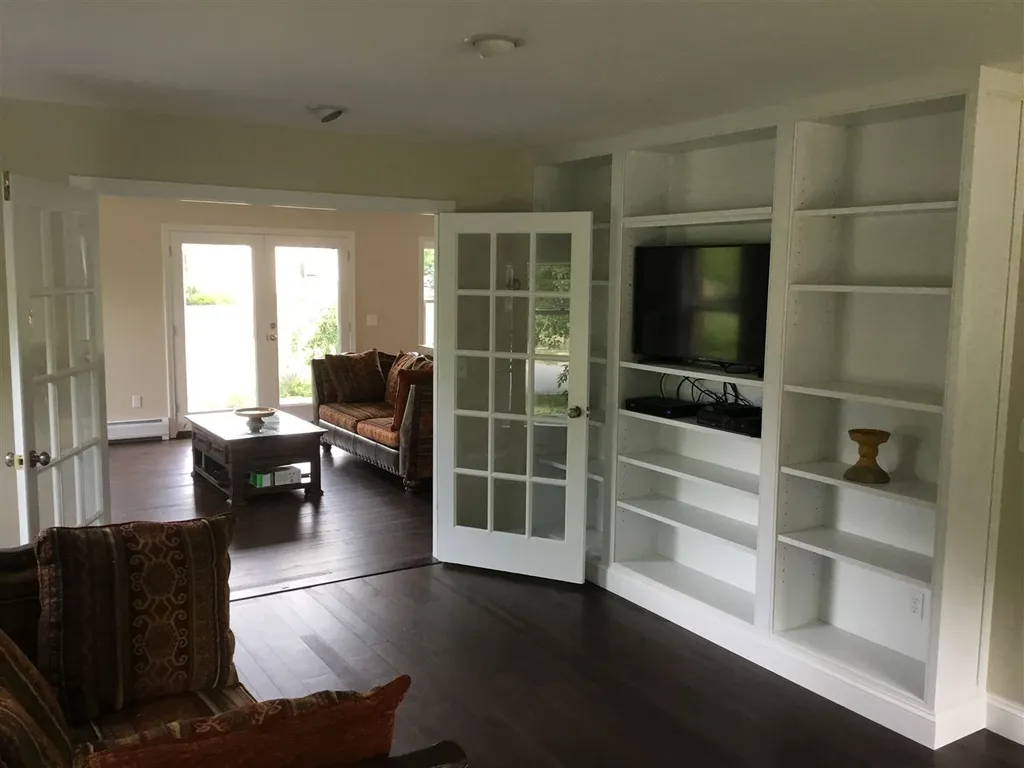 60 Moss Glen Lane South Burlington VT 05403