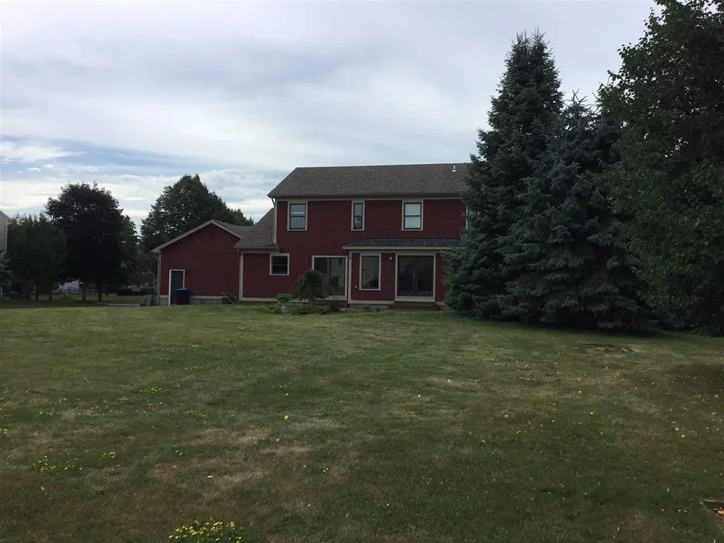 60 Moss Glen Lane South Burlington VT 05403