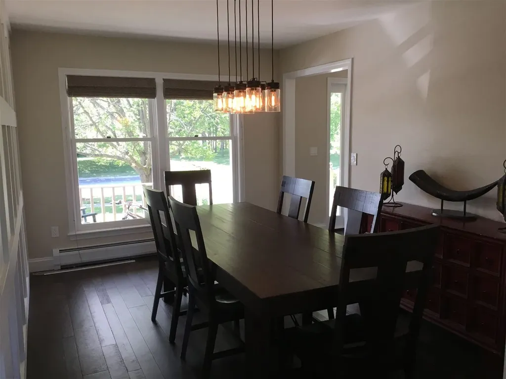 60 Moss Glen Lane South Burlington VT 05403