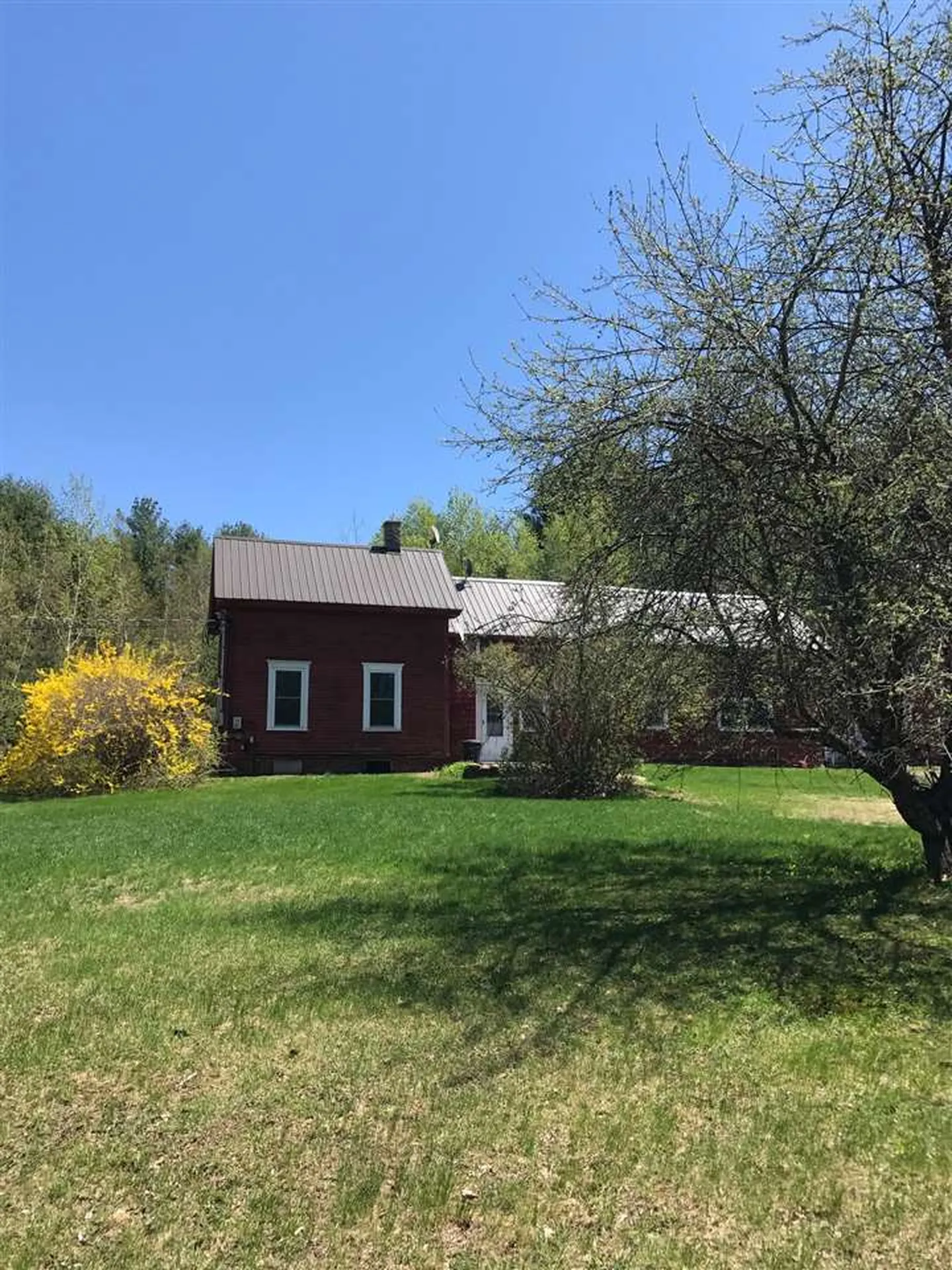 14 Lewis Piper Road Holderness NH 03245