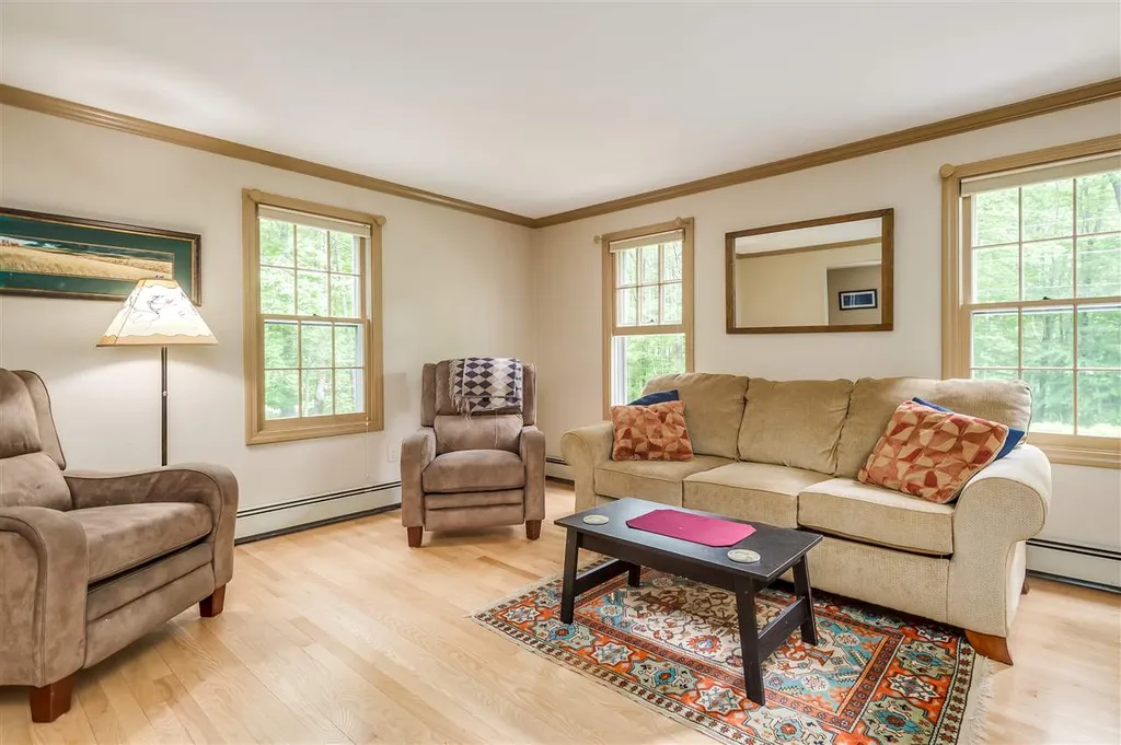 26 Granger Drive Lee NH 03861