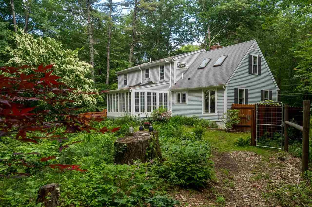 26 Granger Drive Lee NH 03861