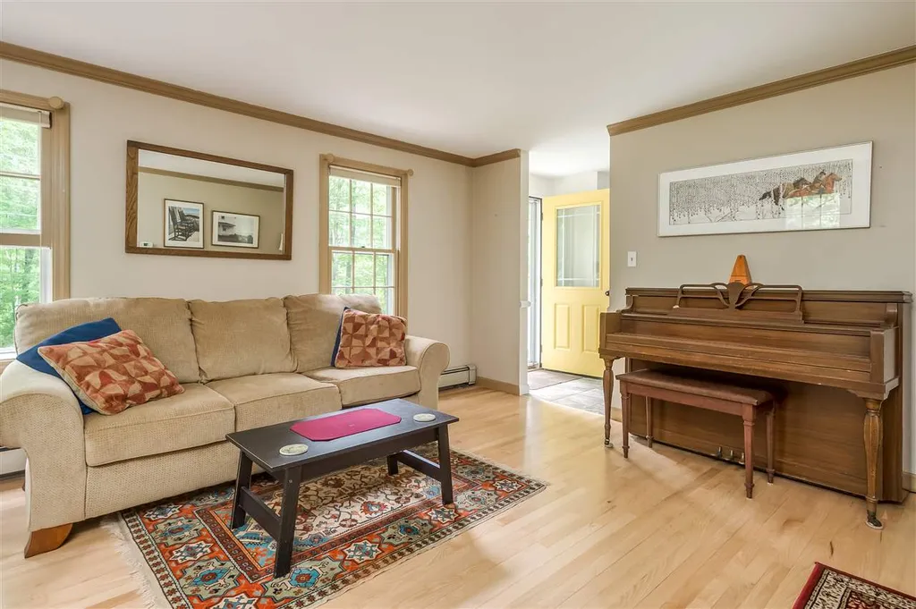 26 Granger Drive Lee NH 03861