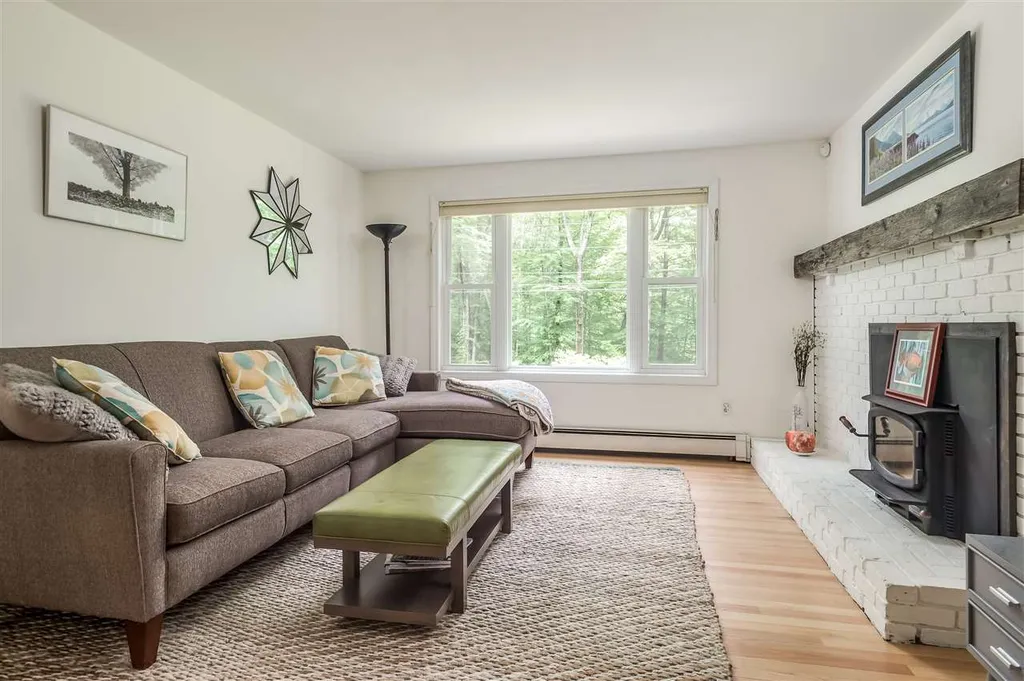 26 Granger Drive Lee NH 03861