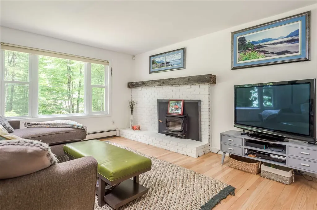 26 Granger Drive Lee NH 03861