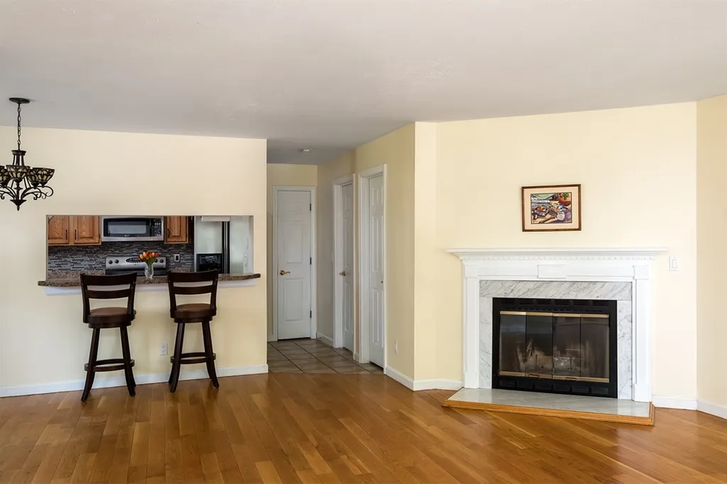 5 Pheasant Run Lane Stratham NH 03885