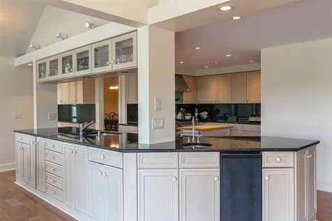 1615 King Hill Road New London NH 03257
