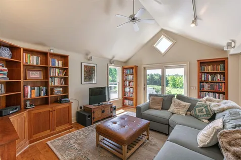 1615 King Hill Road New London NH 03257
