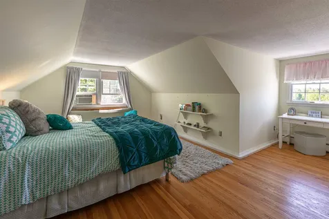 1615 King Hill Road New London NH 03257