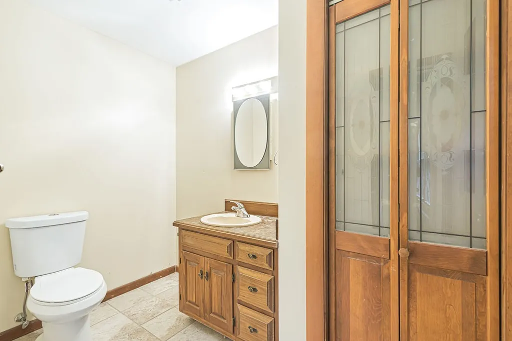 8 Beau Monde Drive North Hampton NH 03862