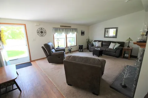 68 Constitution Way Dover NH 03820