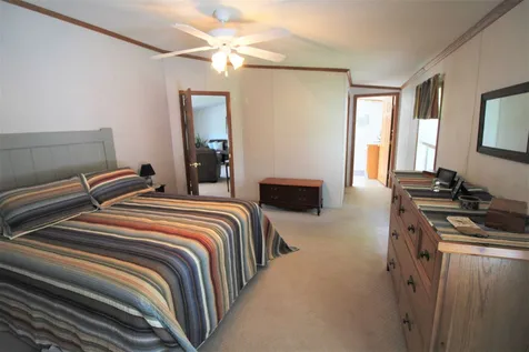 68 Constitution Way Dover NH 03820
