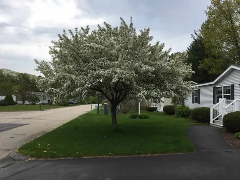 68 Constitution Way Dover NH 03820