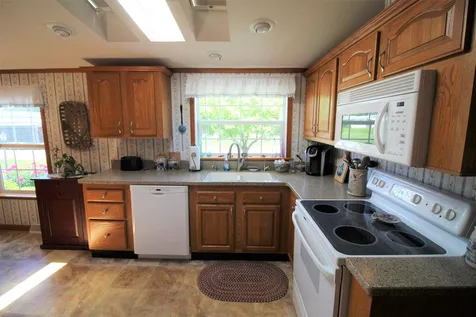 68 Constitution Way Dover NH 03820