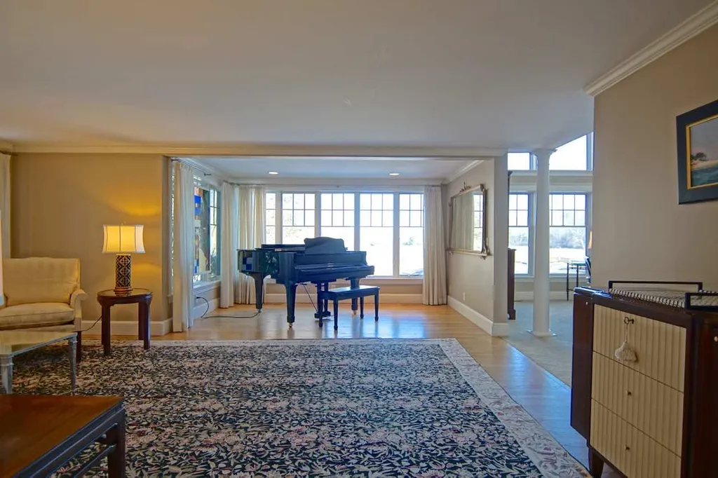5 Curriers Cove Portsmouth NH 03801