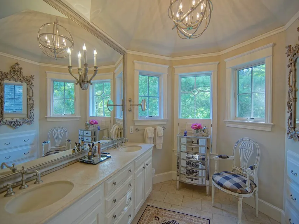 5 Curriers Cove Portsmouth NH 03801