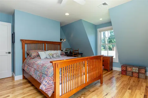 168 Beach Road Colchester VT 05446