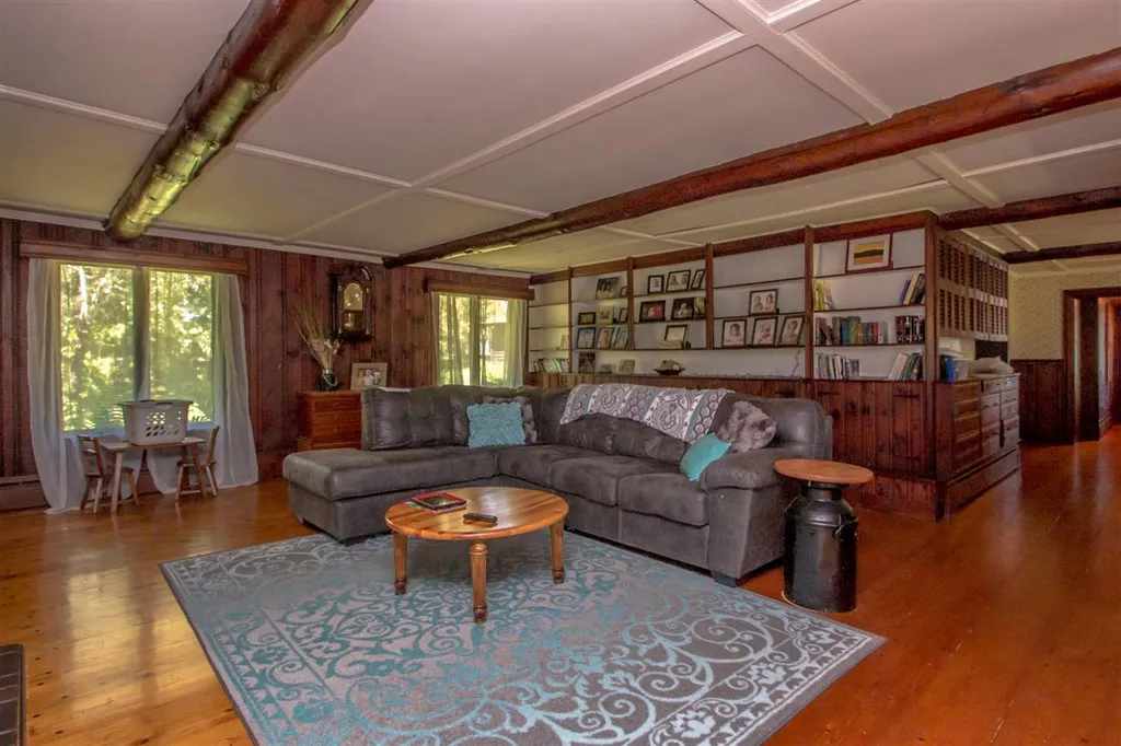 11 Grandview Drive Lancaster NH 03584