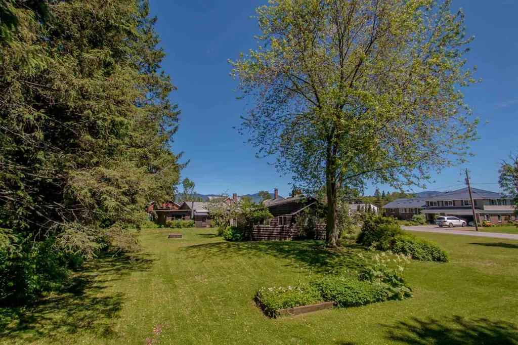 11 Grandview Drive Lancaster NH 03584