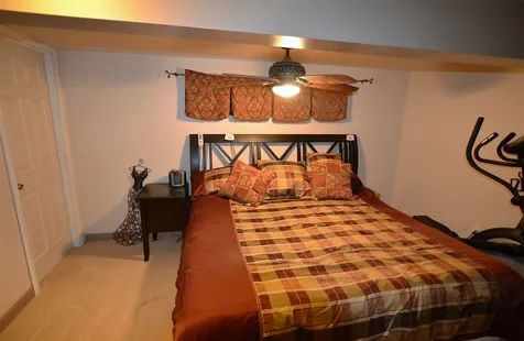 23 Columbus Circle Newport NH 03773