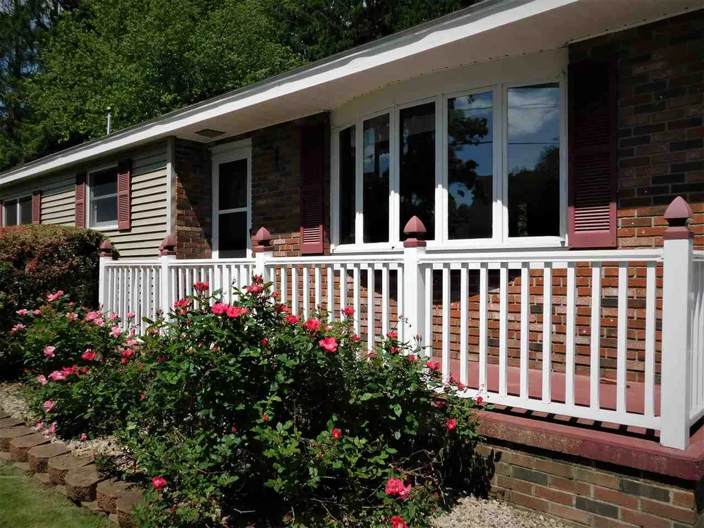 442 Prospect Street Rollinsford NH 03869