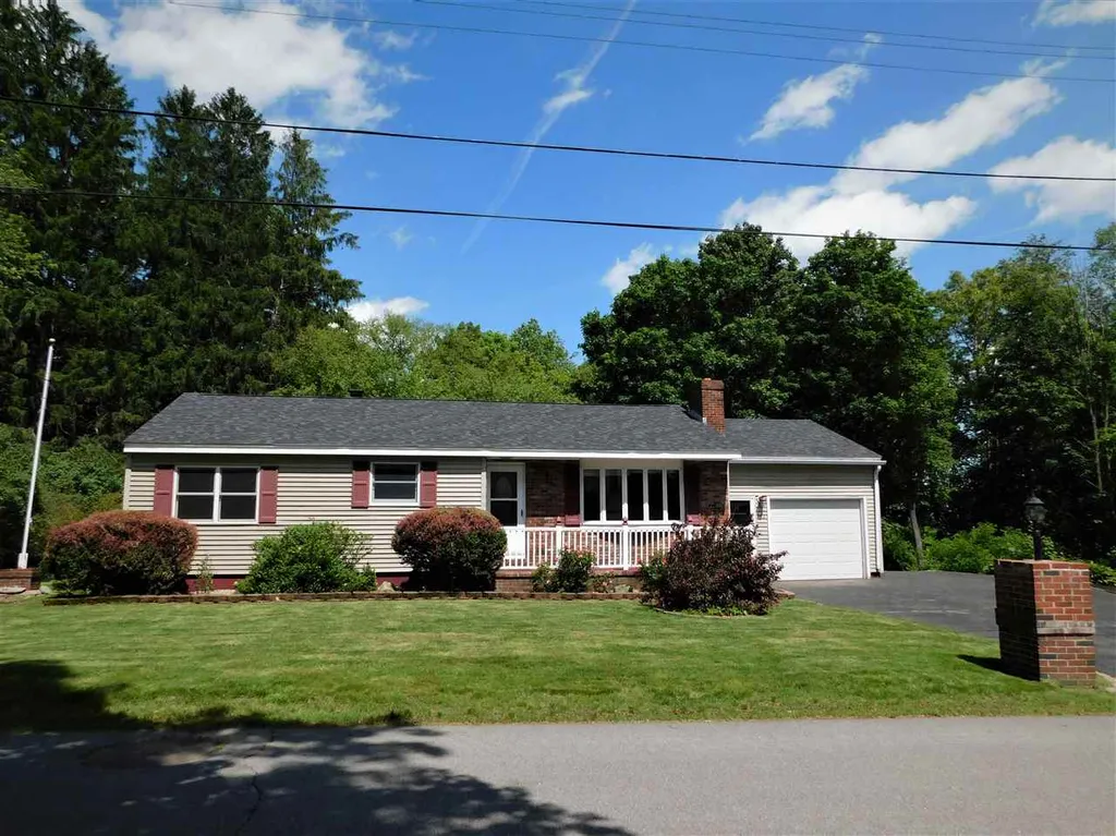 442 Prospect Street Rollinsford NH 03869