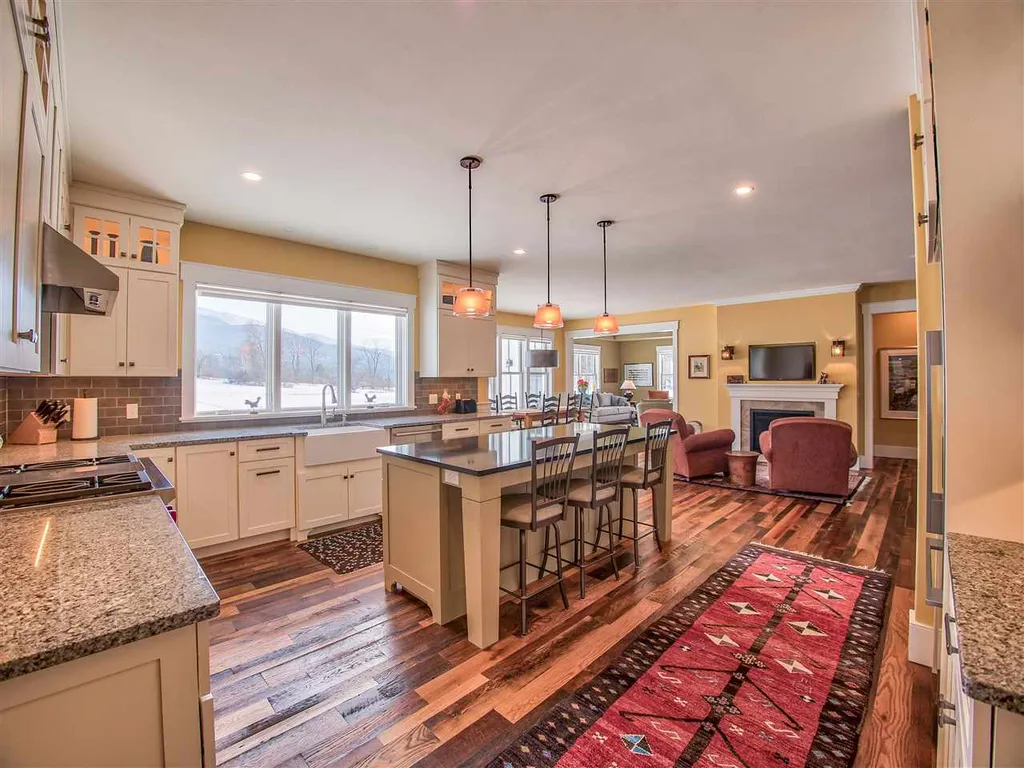 295 Covered Bridge Road Stowe VT 05672