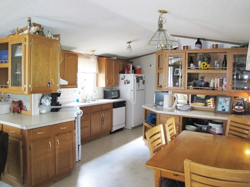 188 Mast Road Epping NH 03042