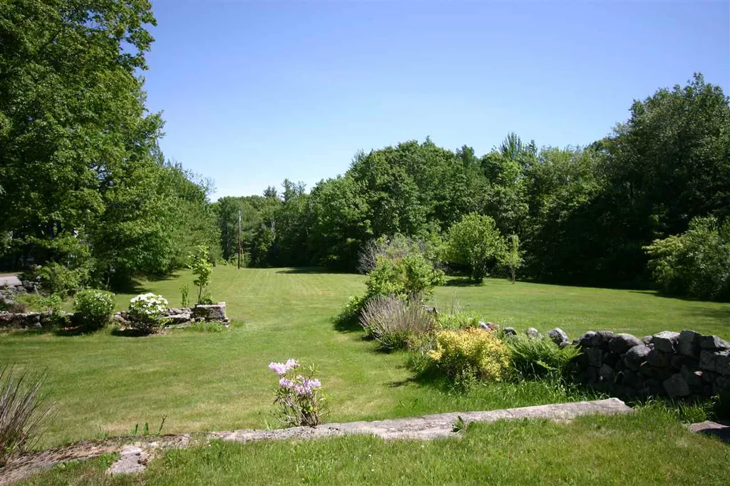 215 Browns Ridge Road Ossipee NH 03864