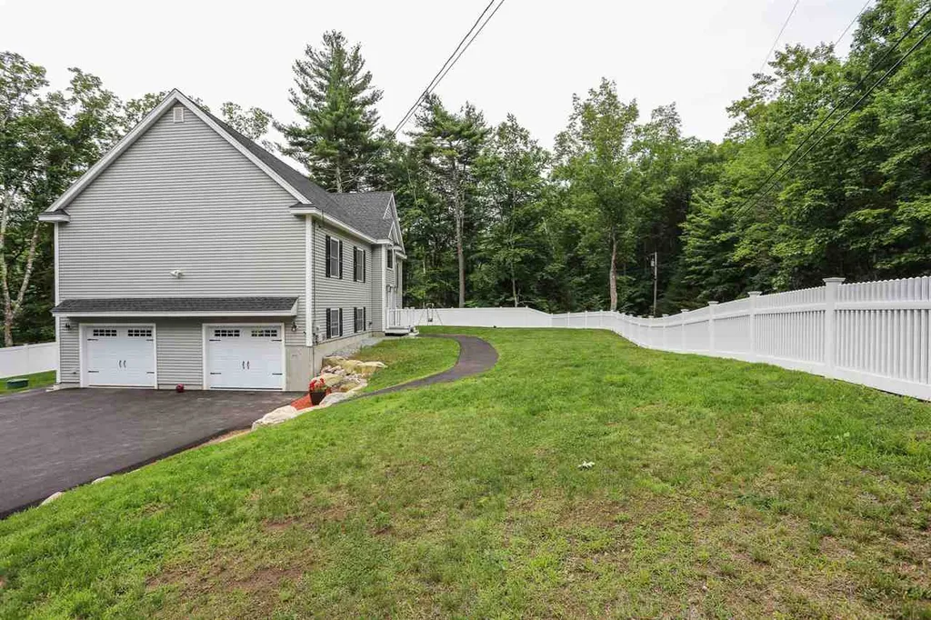 256 Mile Slip Road Milford NH 03055