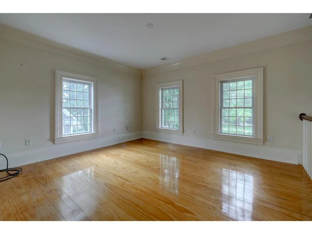 7 Emery Lane Stratham NH 03885