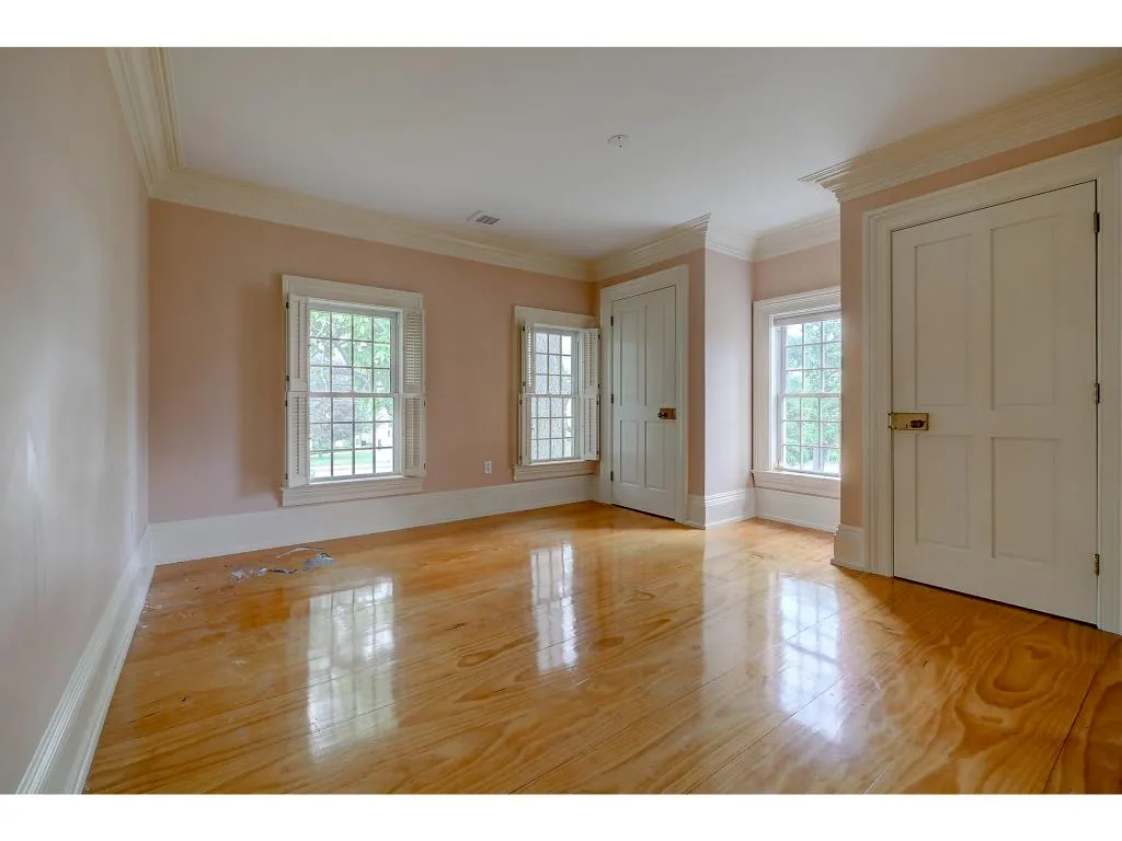 7 Emery Lane Stratham NH 03885