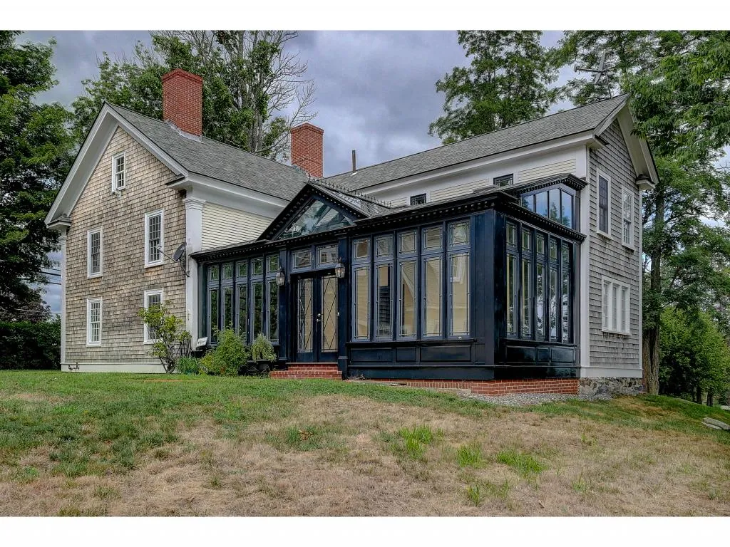 7 Emery Lane Stratham NH 03885