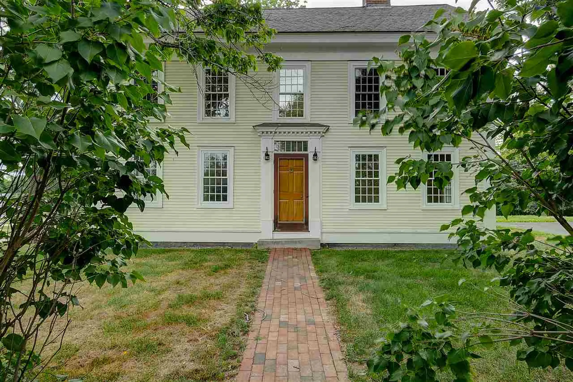 7 Emery Lane Stratham NH 03885